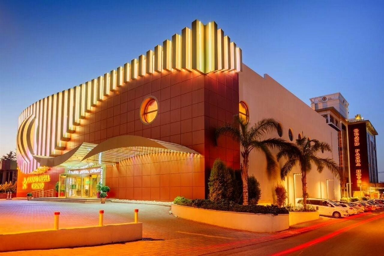 Фото отеля 2