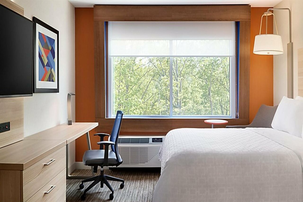 Фото Holiday Inn Express Columbus Downtown, an Ihg Hotel