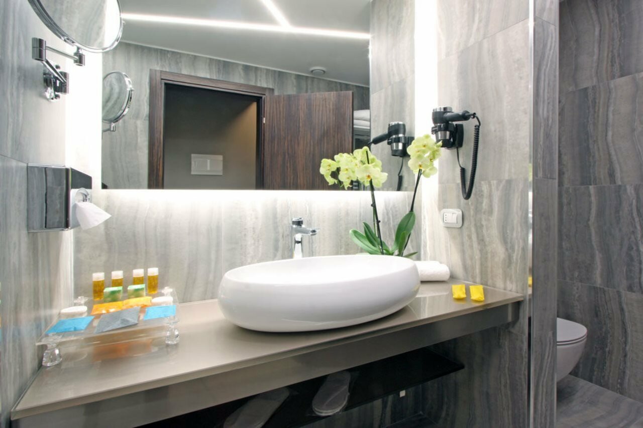 Фото The Hive Hotel