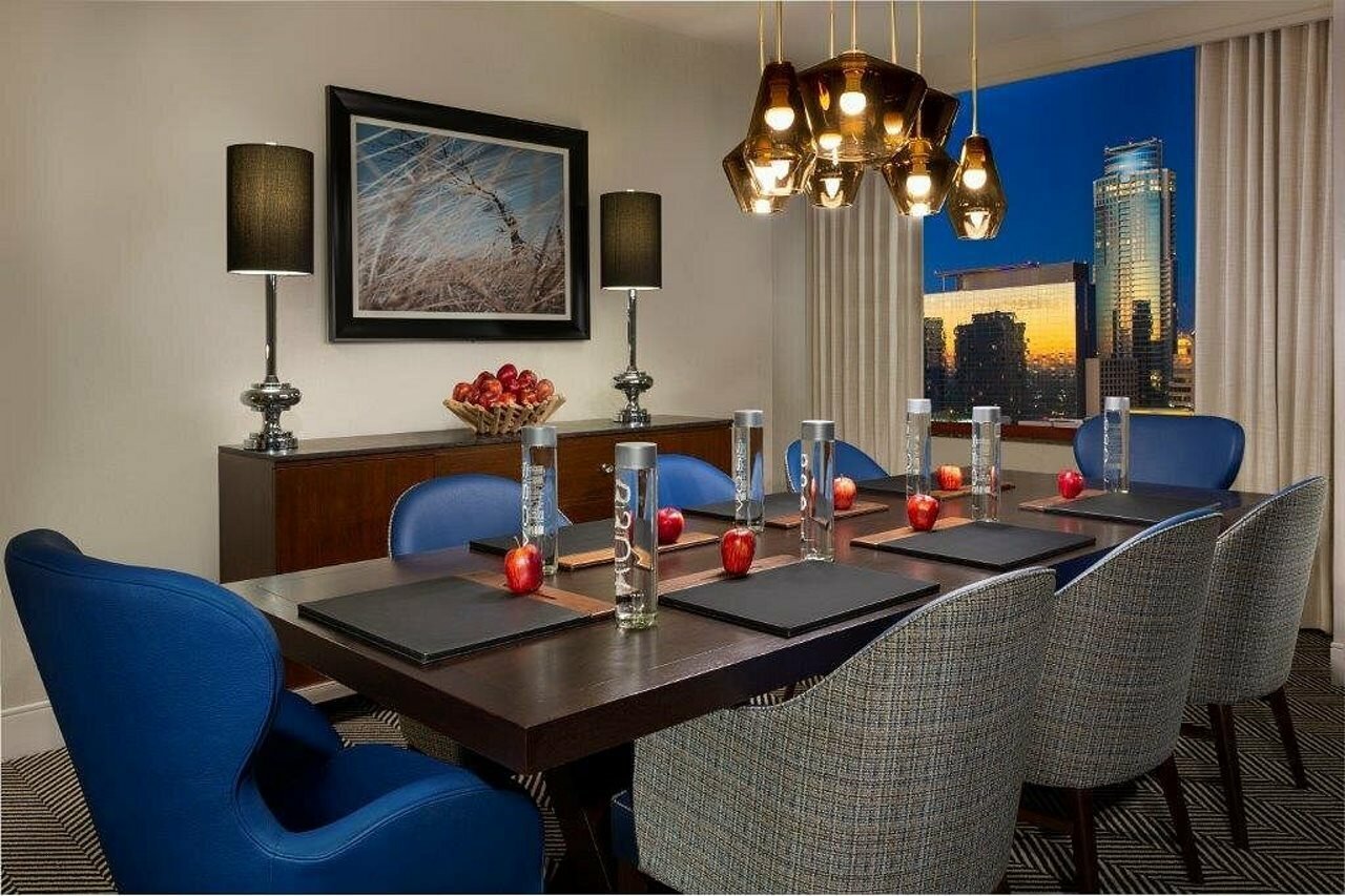 Фото Hilton Austin