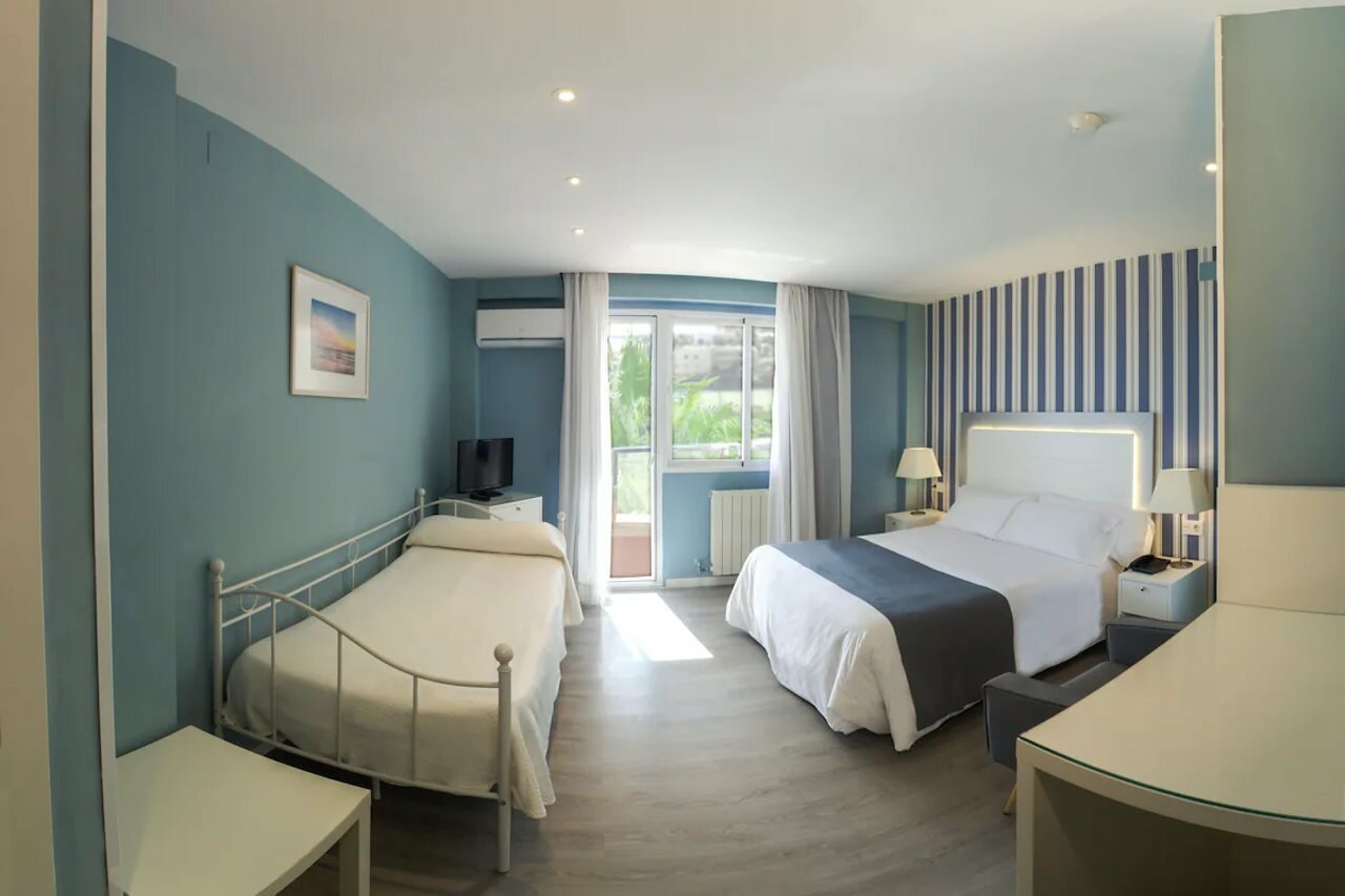 Фото Hotel La Barracuda