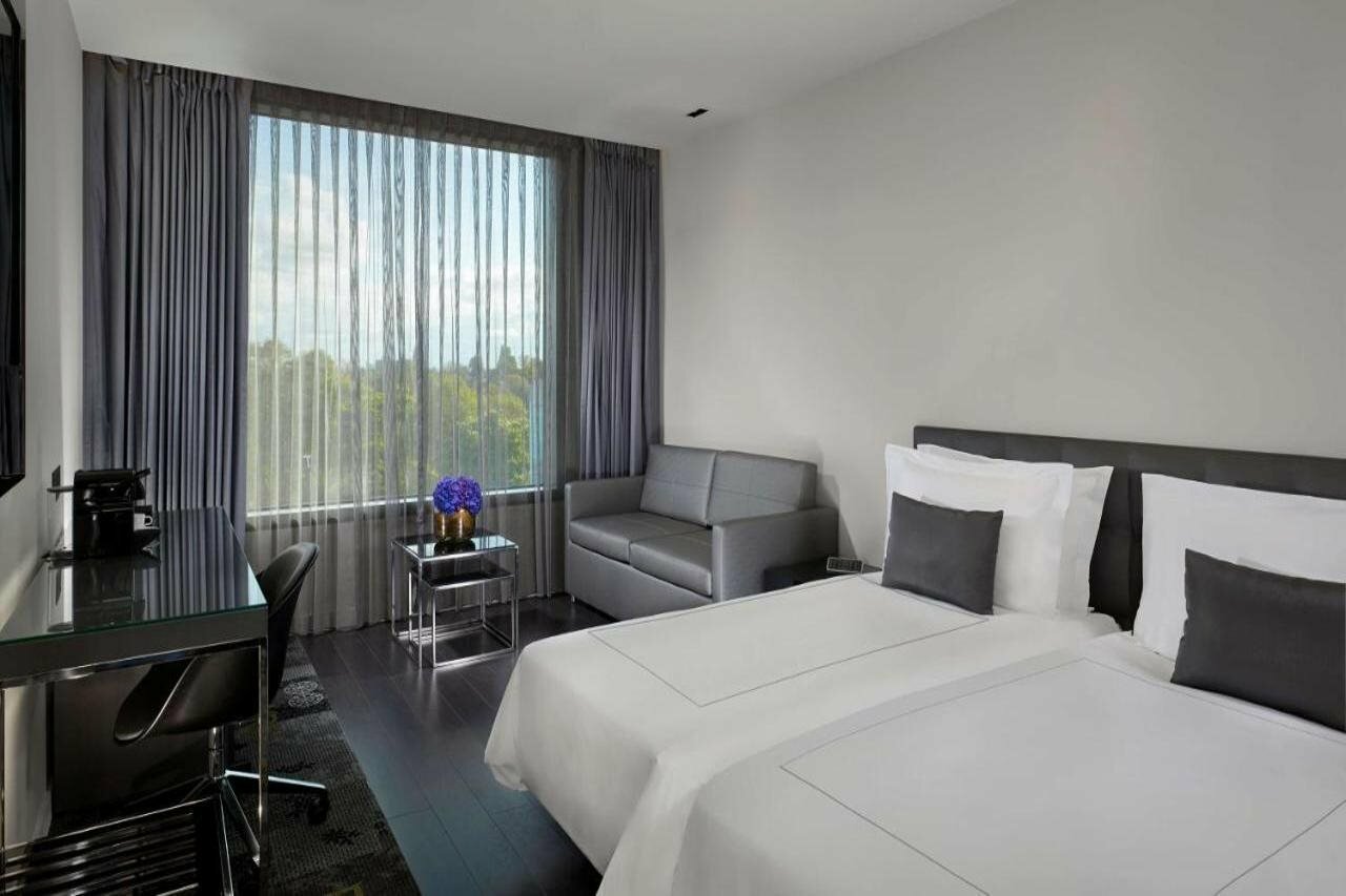 Фото Park Plaza London Park Royal