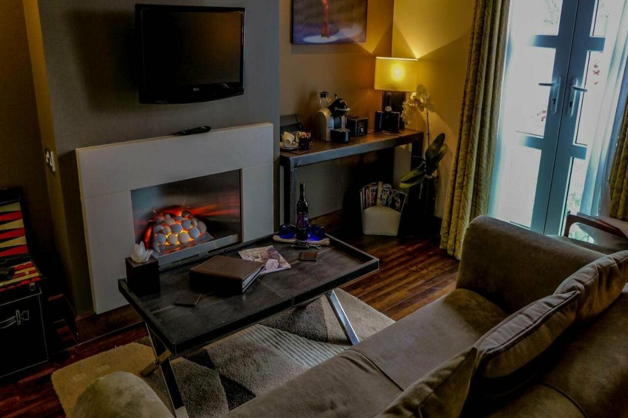 Фото Big Blue Hotel