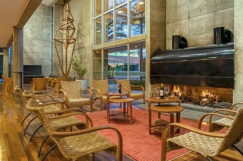 Гостиница Almenat Embu das Artes, Tapestry Collection by Hilton  