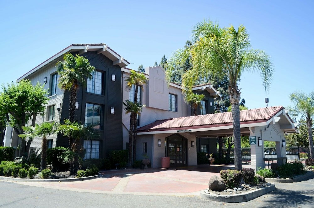 Фото La Quinta Inn by Wyndham Stockton