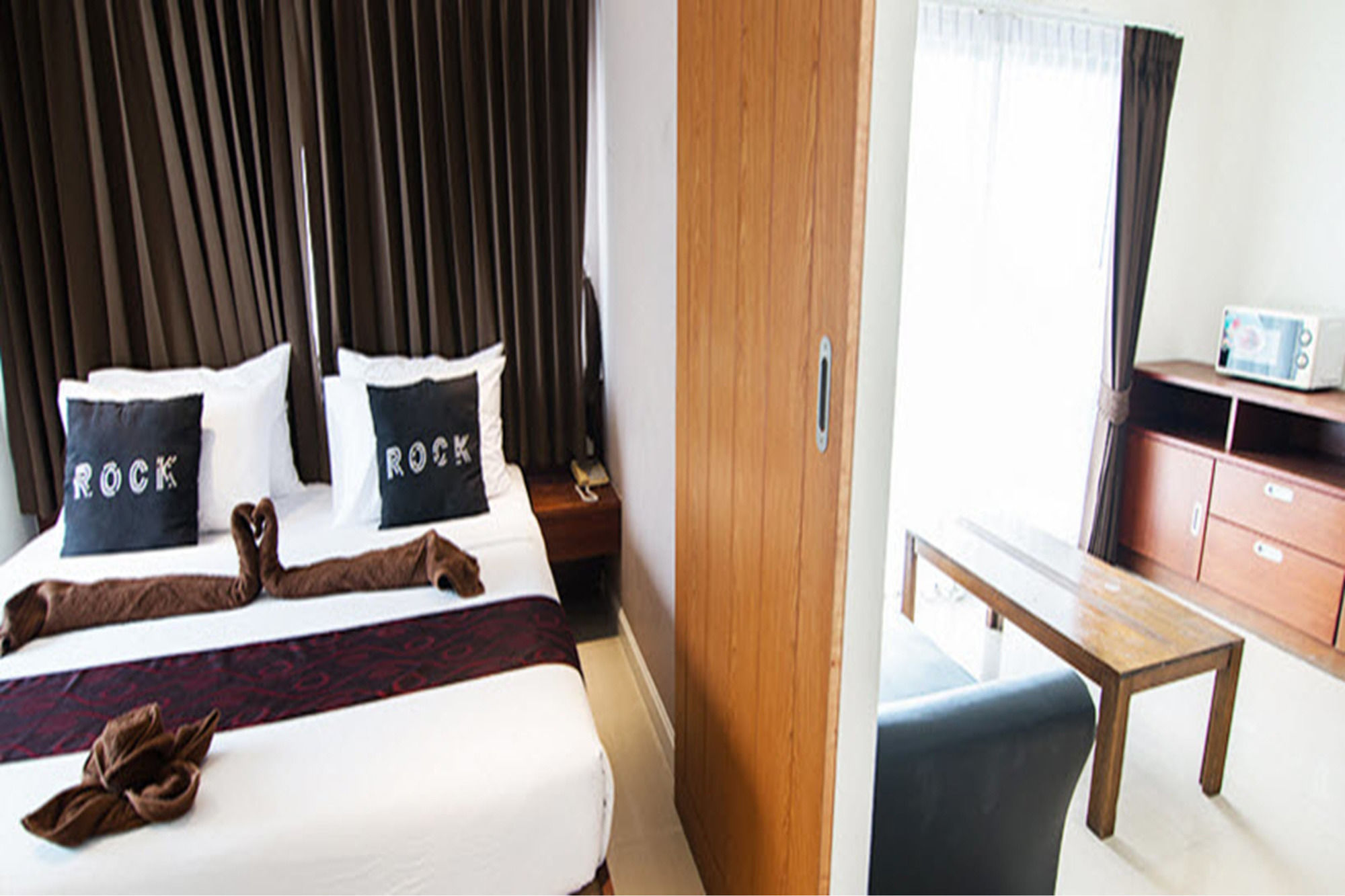 Фото Natural Beach Hotel