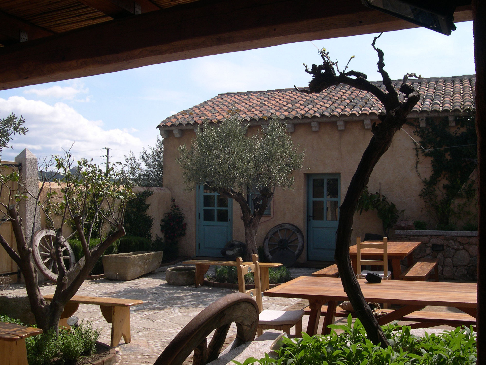 Фото Aethos Sardinia