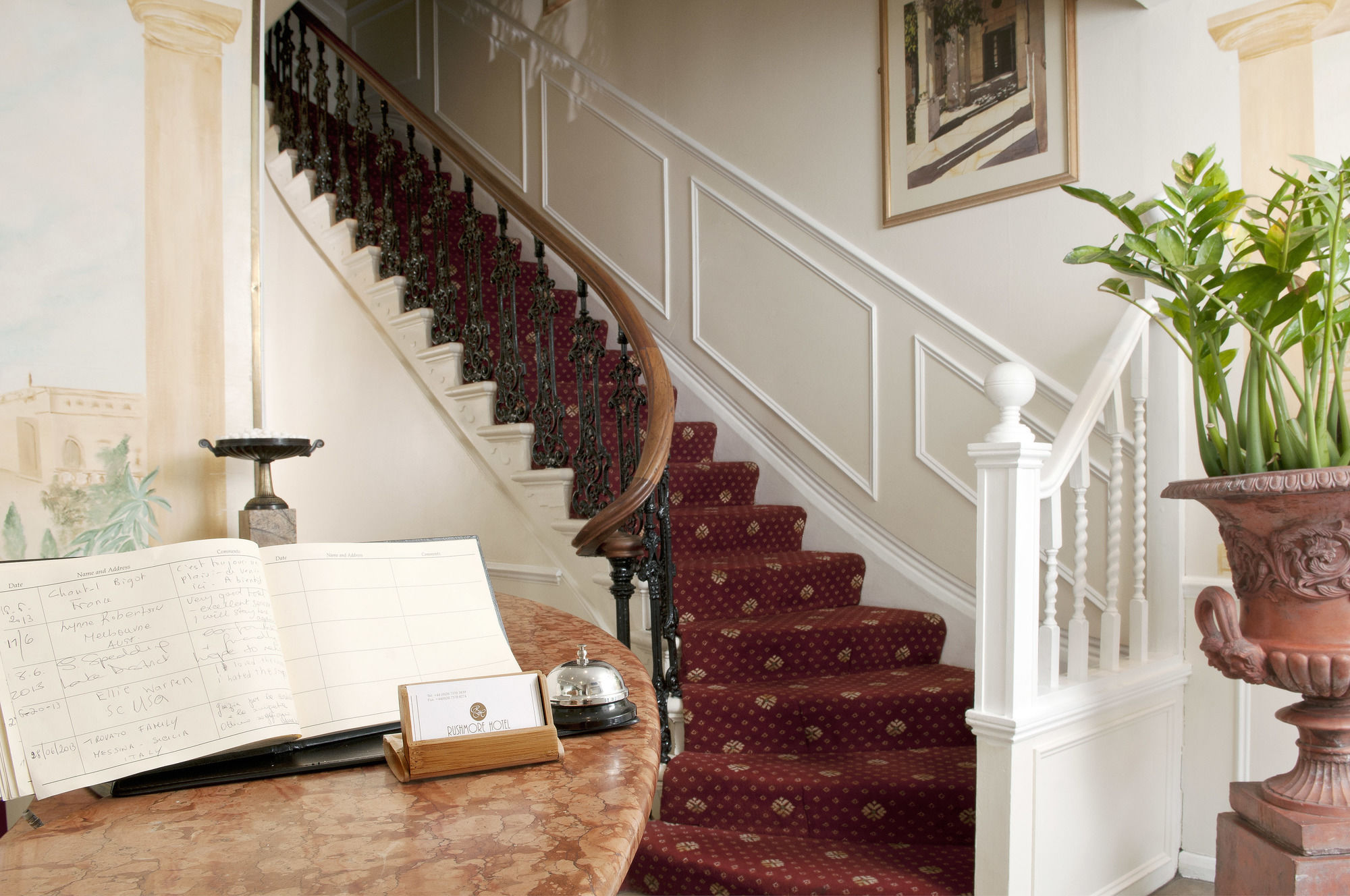 Фото Rushmore Hotel