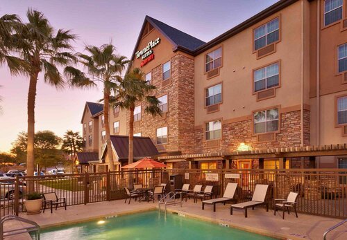 Гостиница Towneplace Suites Marriott Yuma в Юме