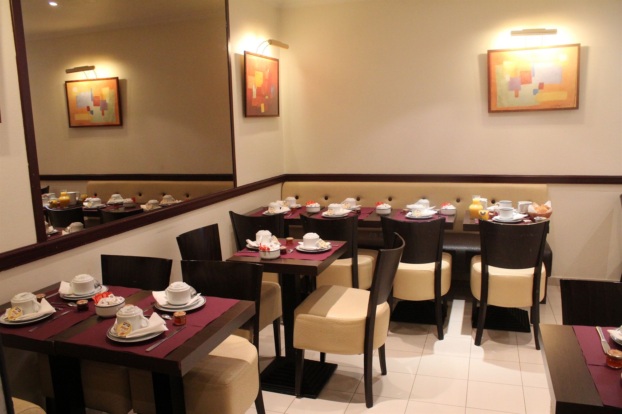 Фото Avia Saphir Montparnasse