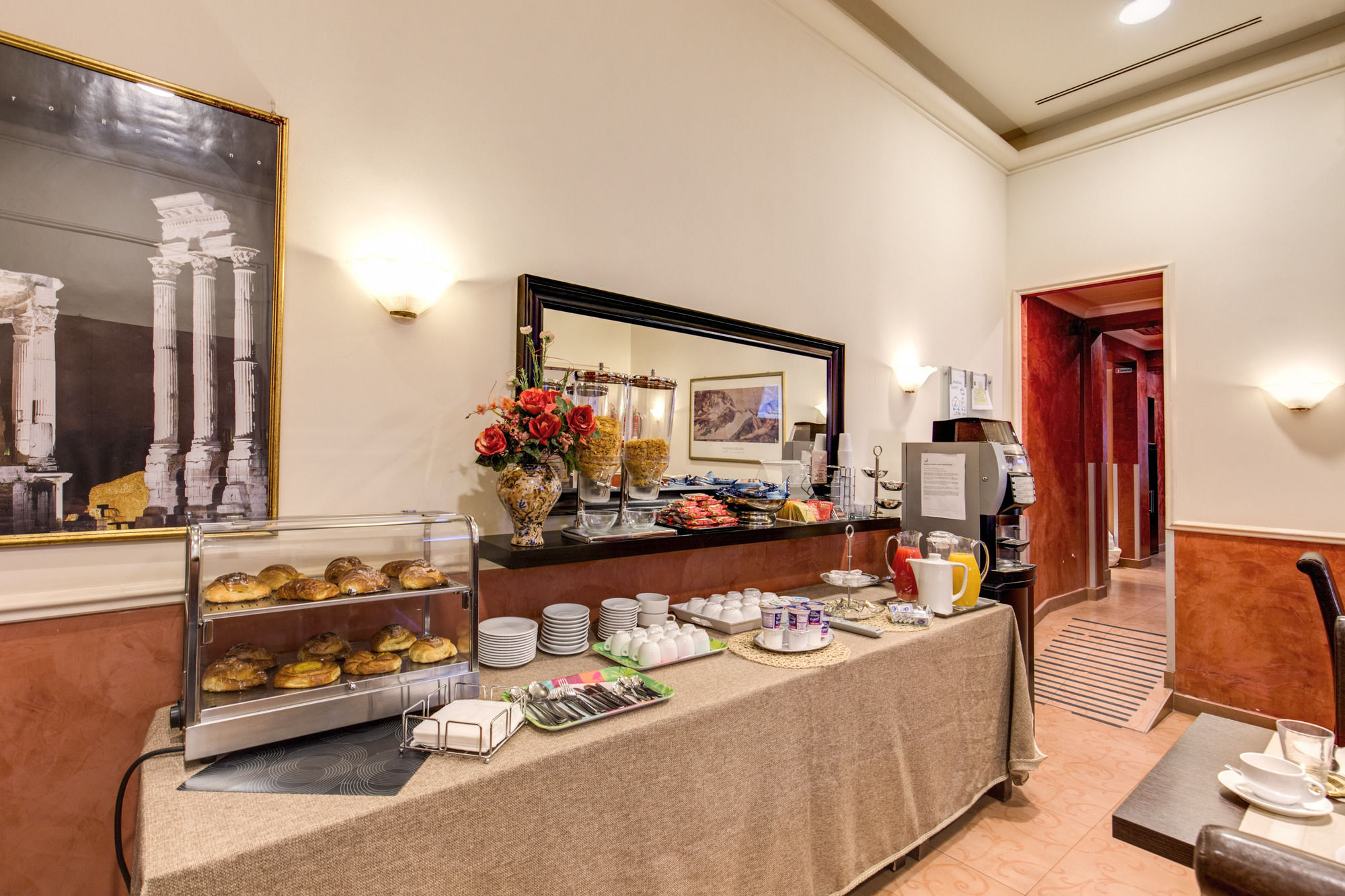 Фото Everest Inn Rome