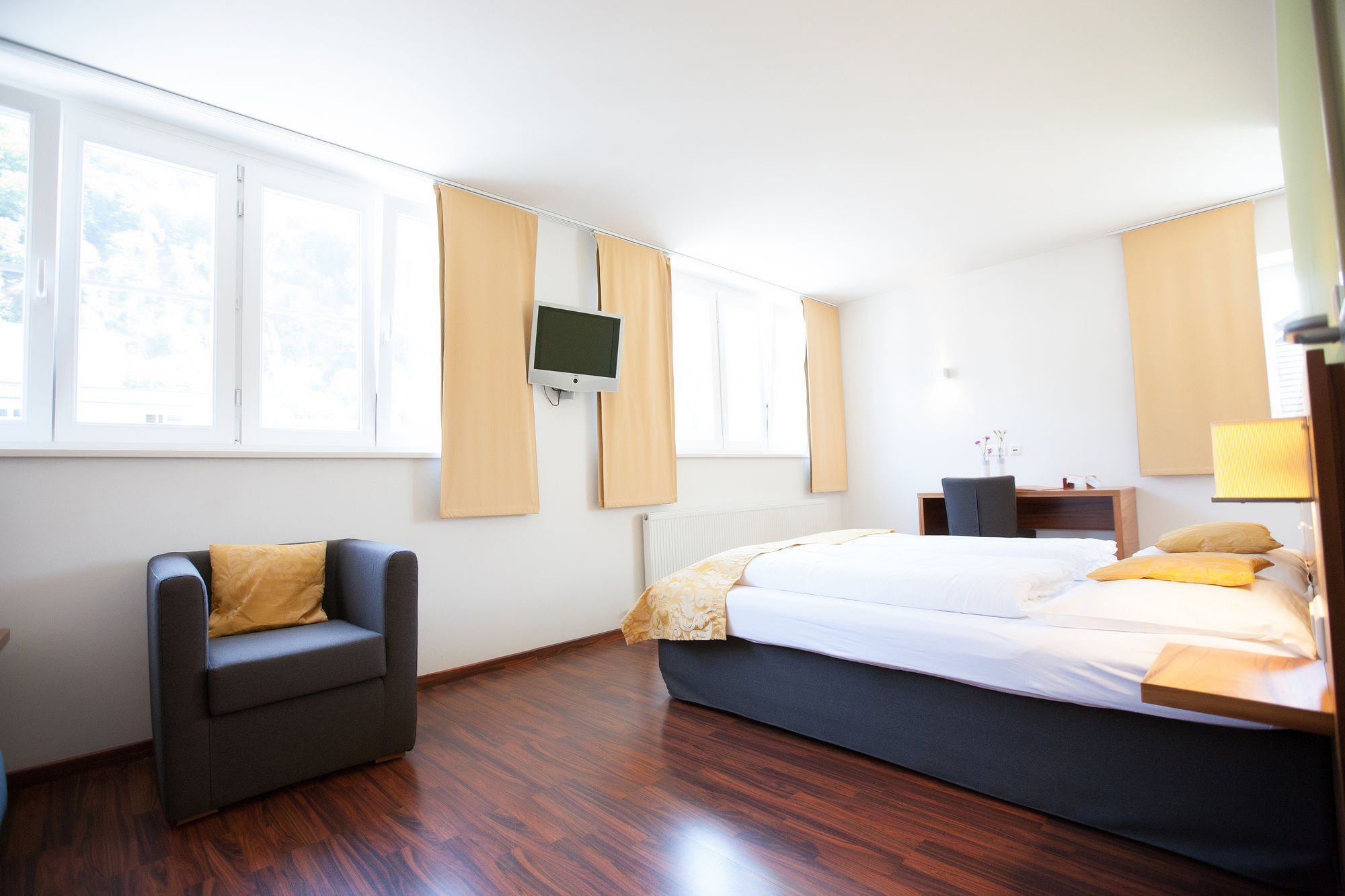 Фото Hotel Jedermann