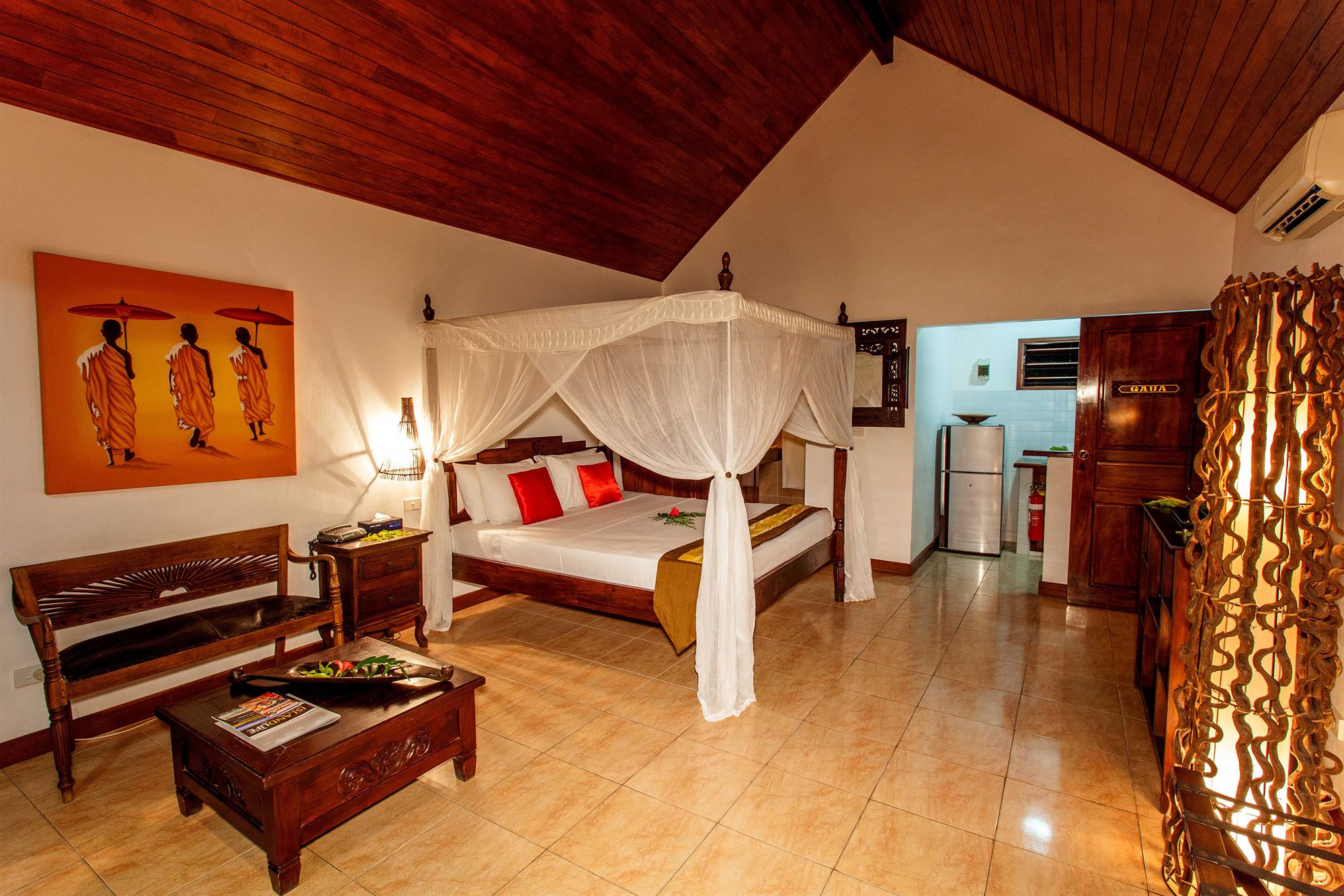 Фото Sunset Bungalows