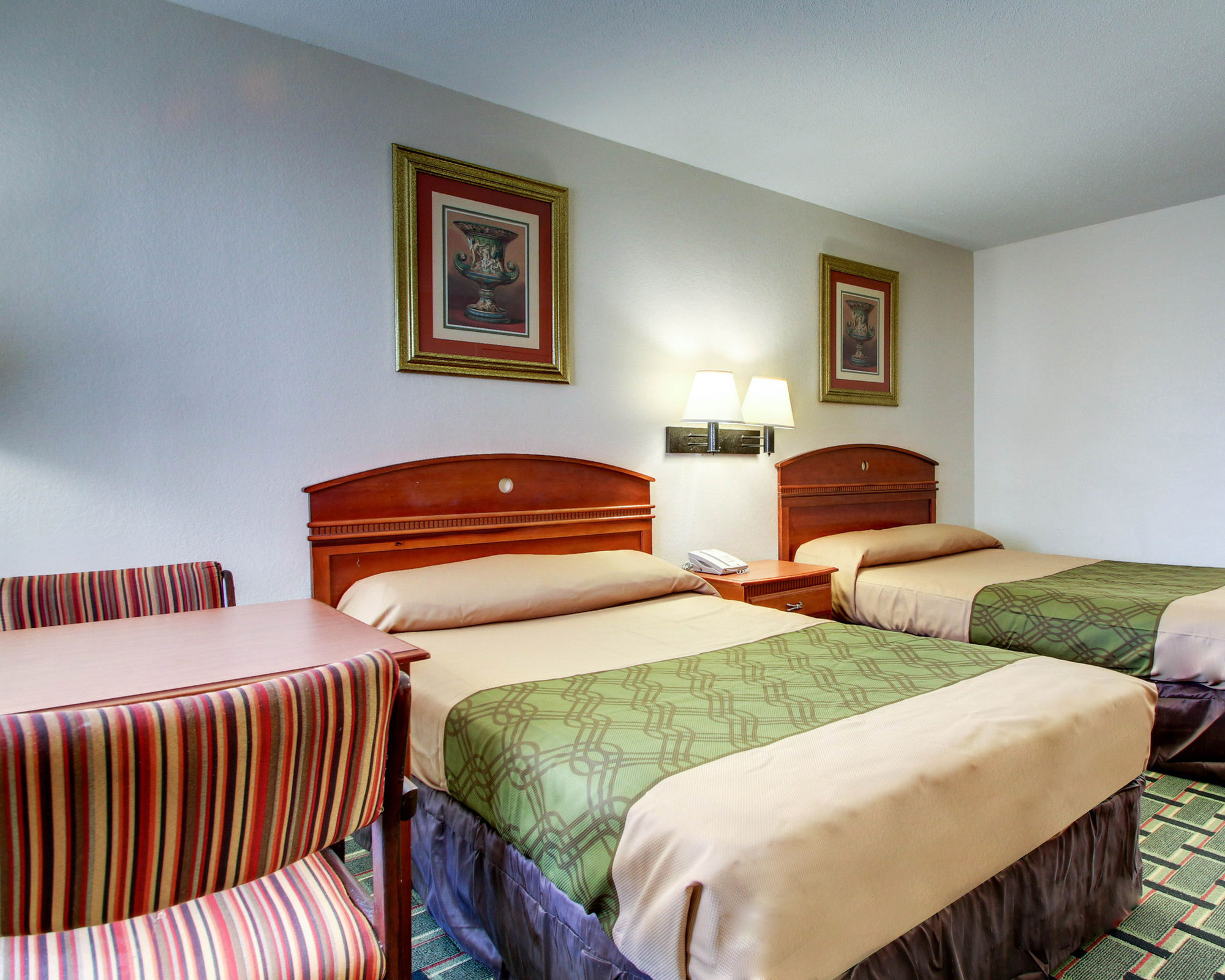 Фото Econo Lodge Meridian