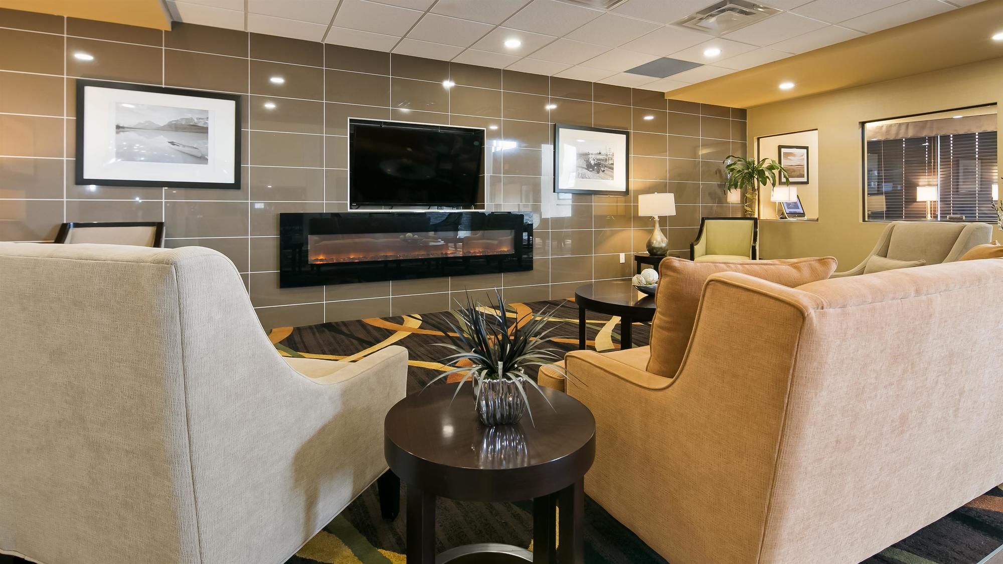 Фото Best Western Plus Fox Creek