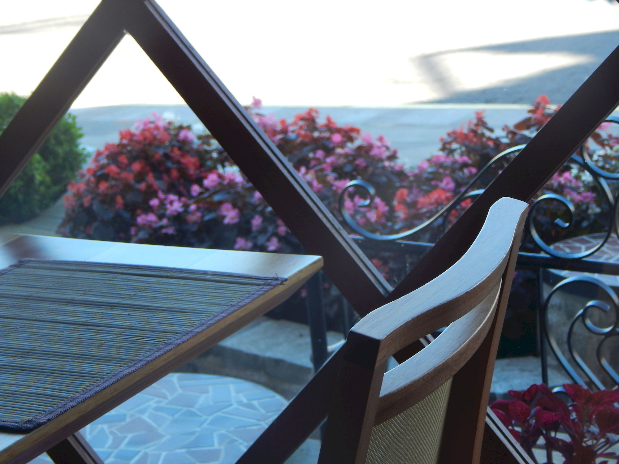 Фото Life Hotel Infinity