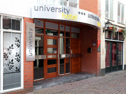 Внешний вид отеля The Happy Traveler в Гронингене, фото 1