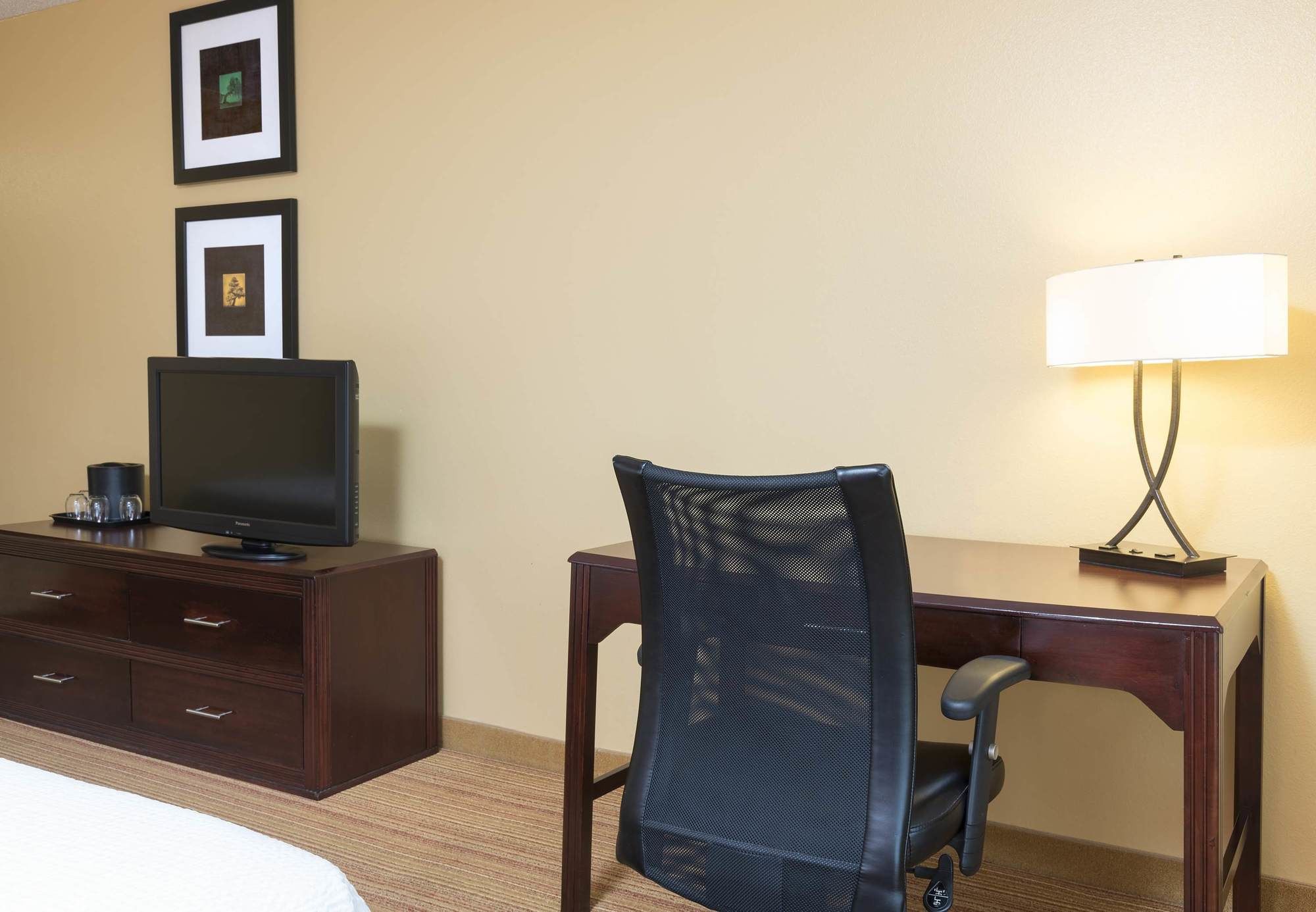 Фото Courtyard Bowling Green Convention Center