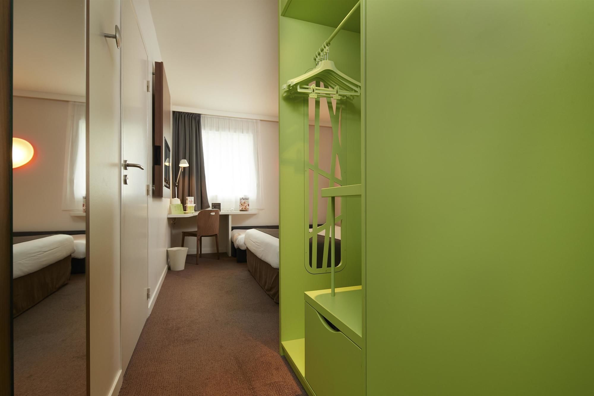 Фото Campanile Nantes Centre - Saint Jacques