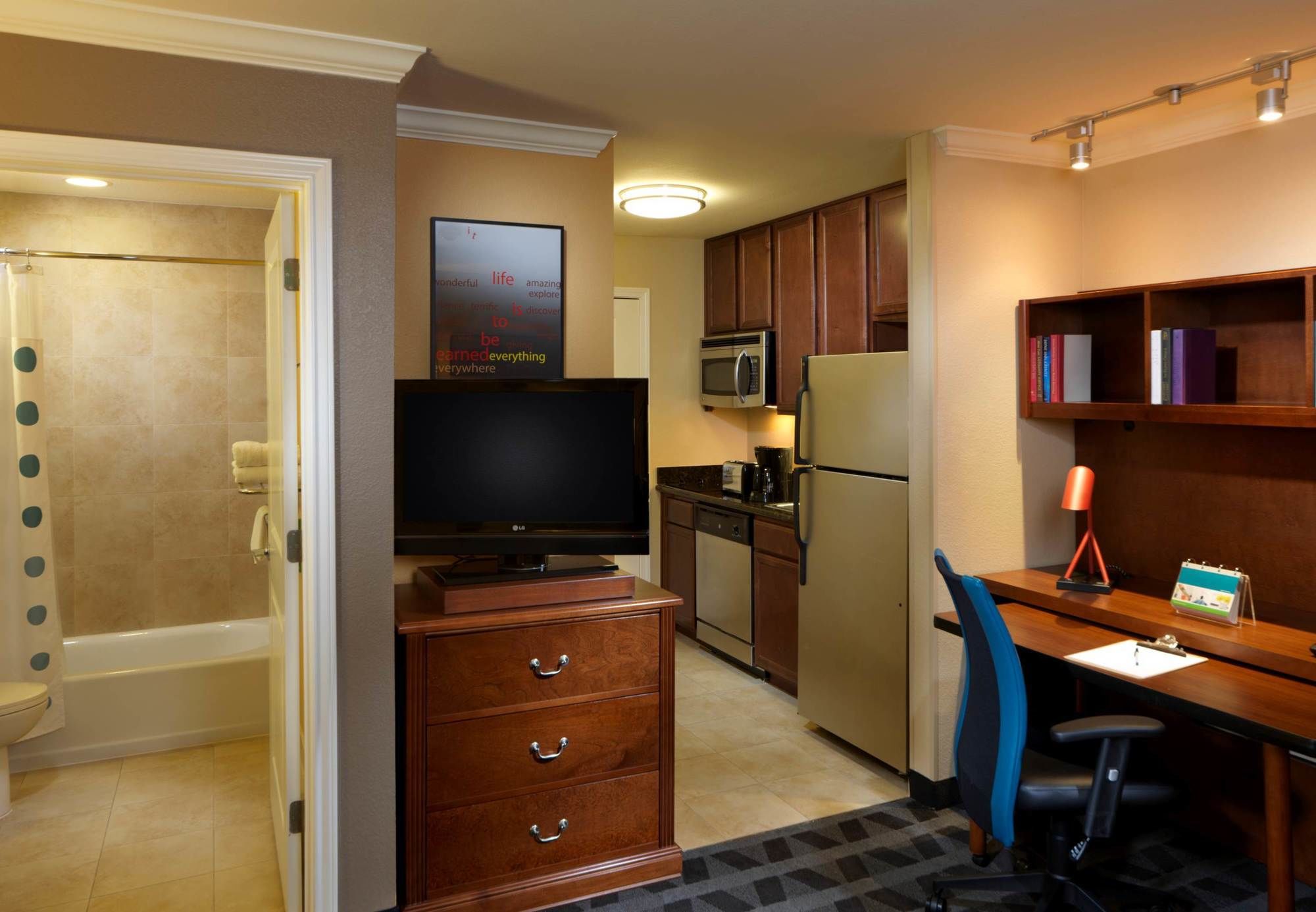 Фото TownePlace Suites by Marriott Houston Intercontinental Arpt