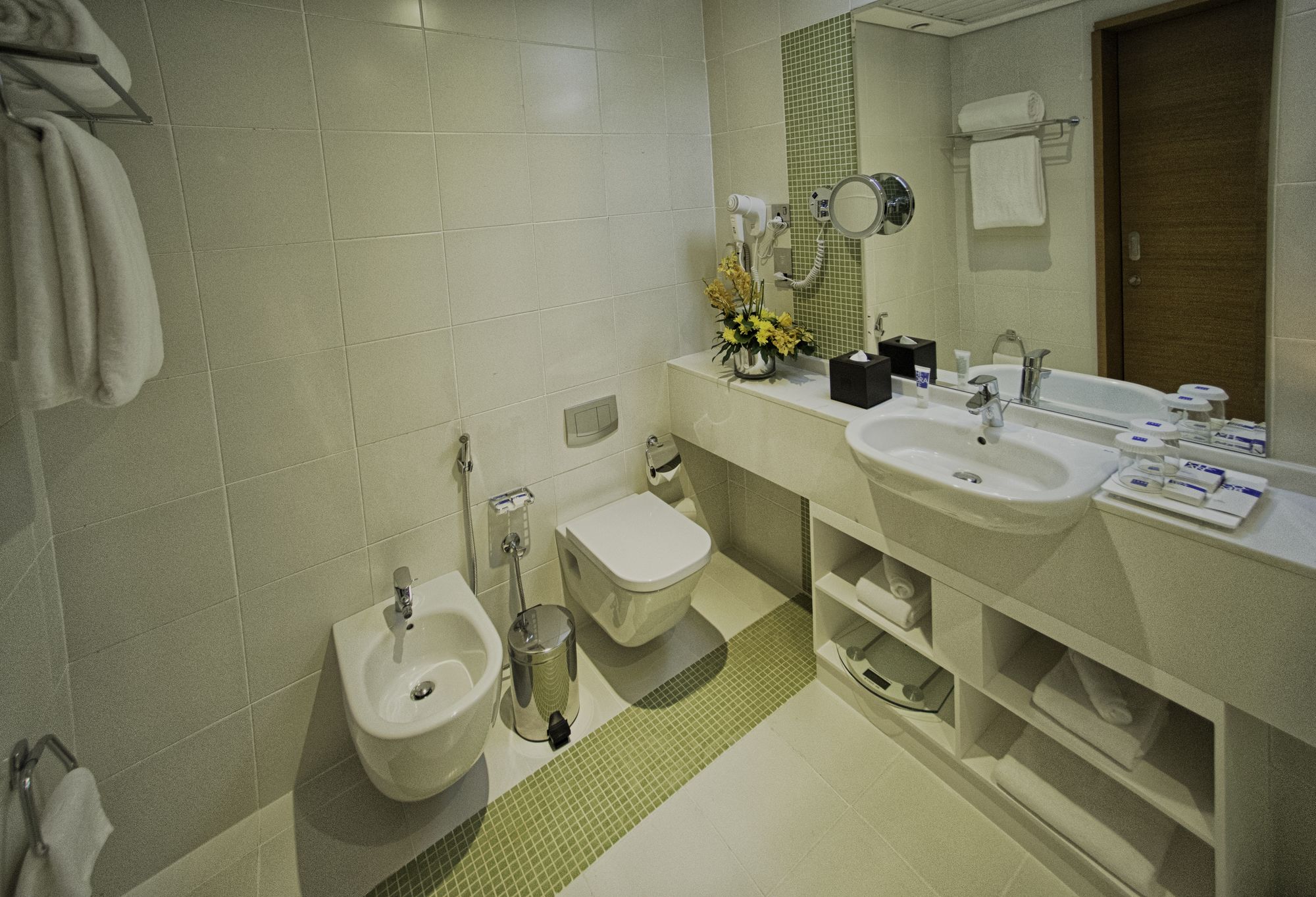 Фото TRYP by Wyndham Abu Dhabi City Center