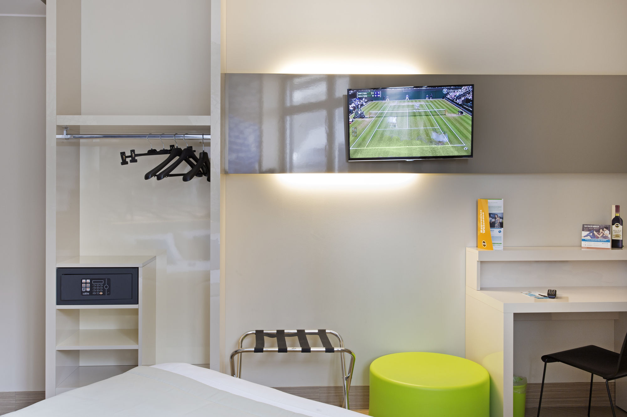 Фото B&b Hotel Milano San Siro