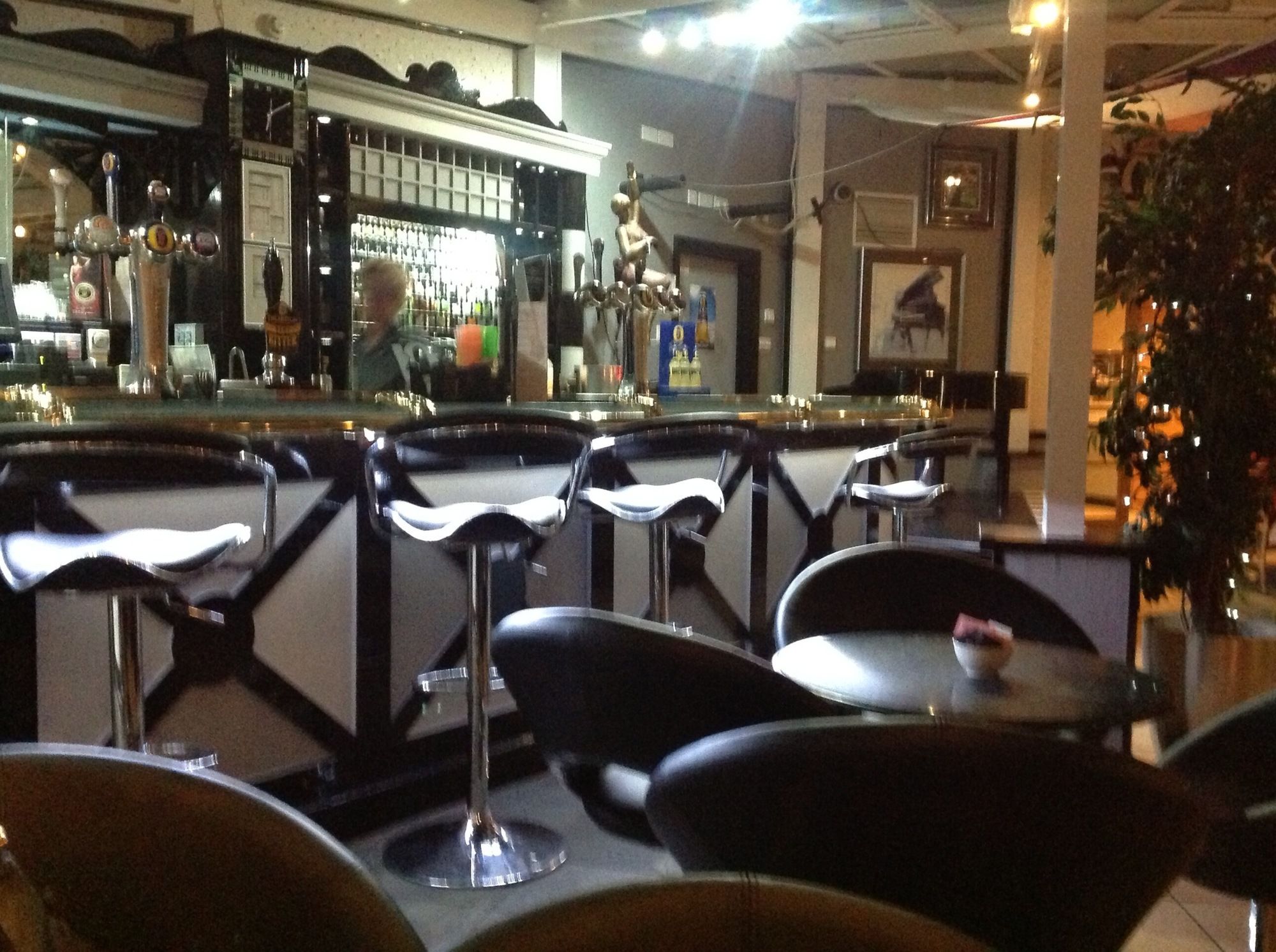 Фото Little Haven Hotel