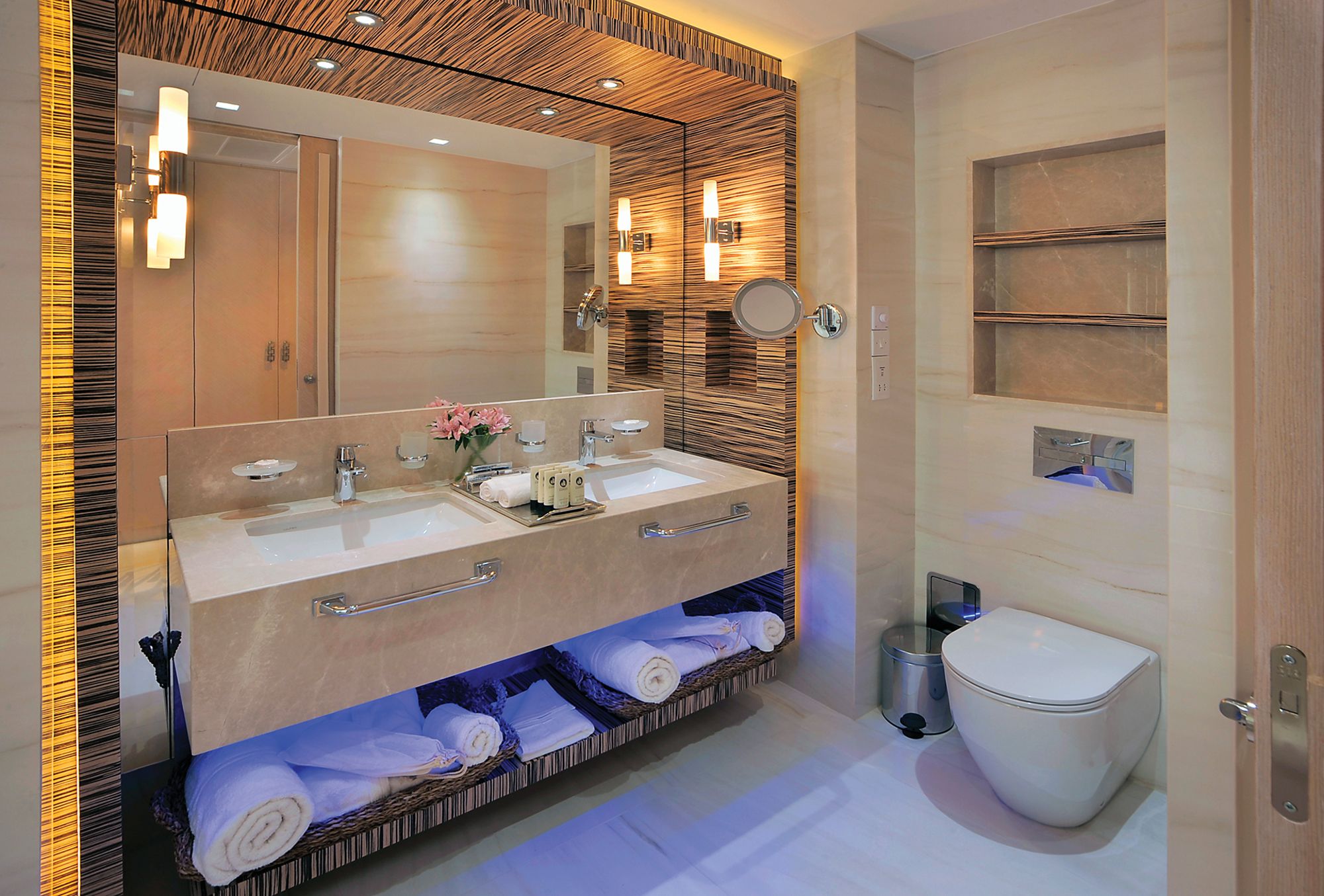 Фото Amavi, MadeForTwo Hotels - Paphos