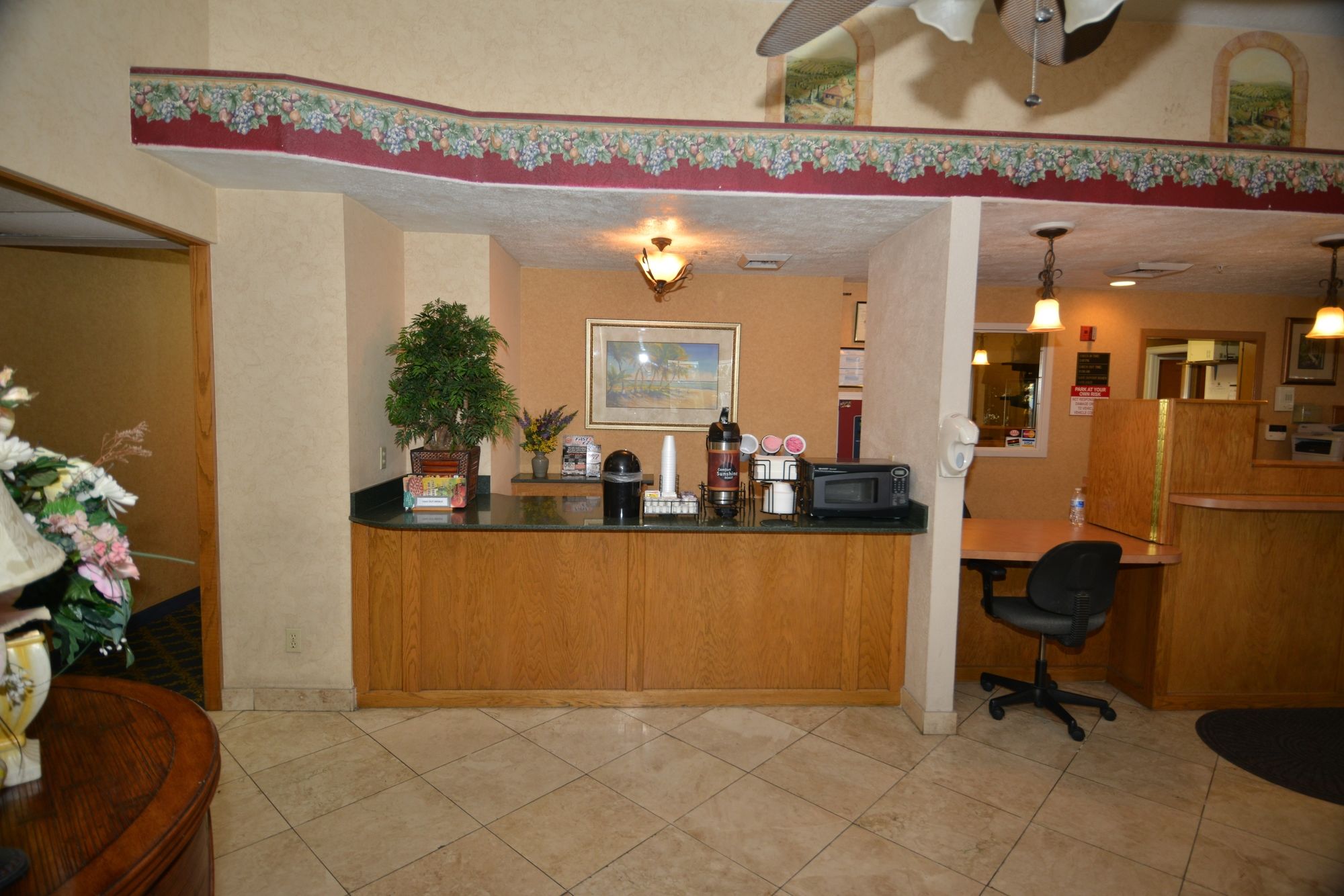 Фото Sunrise Inn Hotel