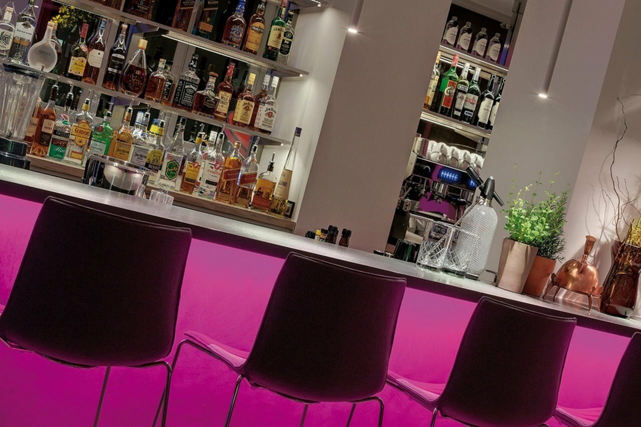 Фото Hotel Indigo - Dusseldorf - Victoriaplatz