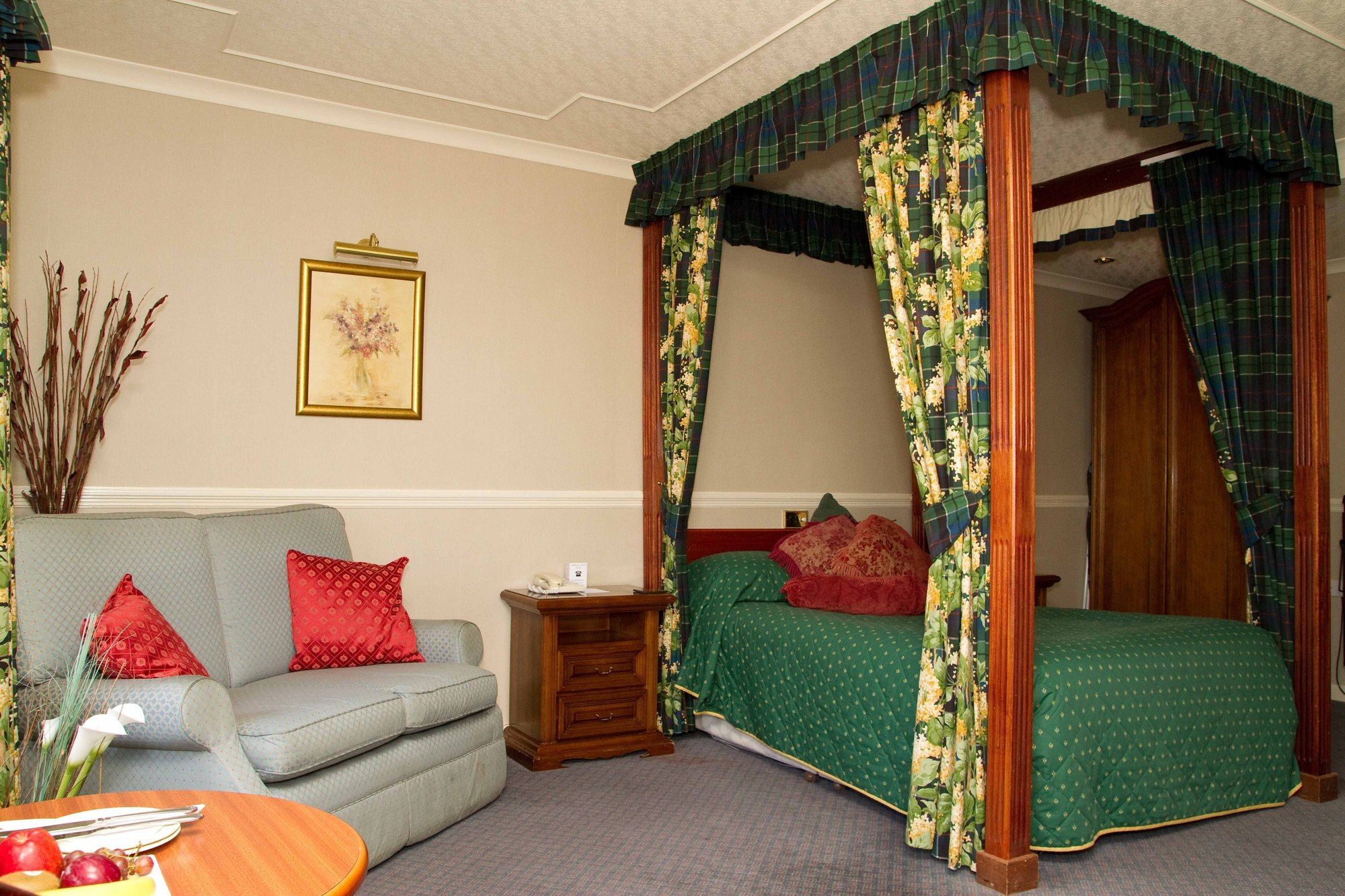 Фото Salutation Hotel