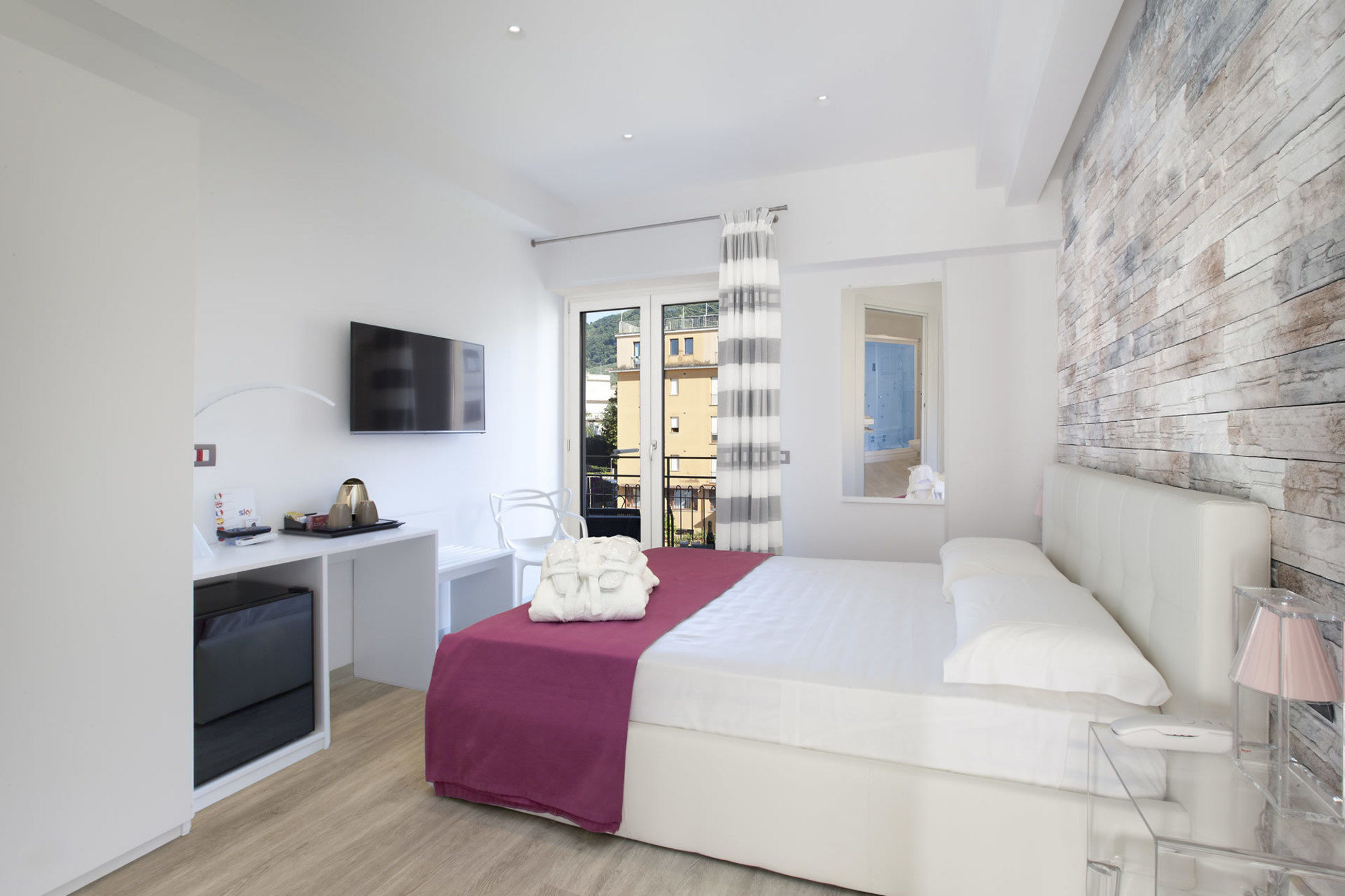 Фото Гостевой Дом Vhome