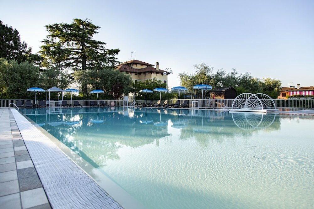 Фото Hotel Villa Maria