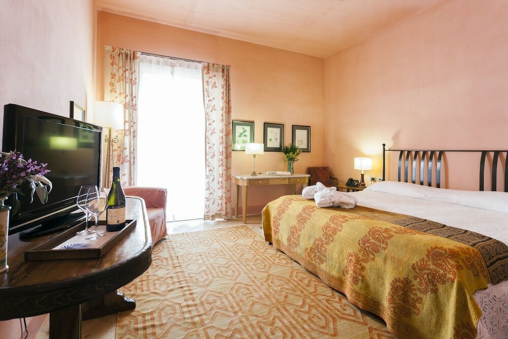 Фото La Foresteria Planeta Estate