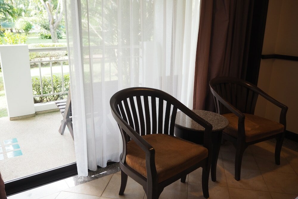 Фото Pinnacle Grand Jomtien Resort