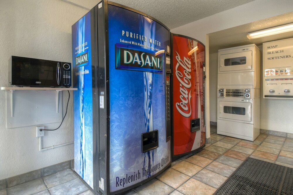 Фото Motel 6 Costa Mesa Ca