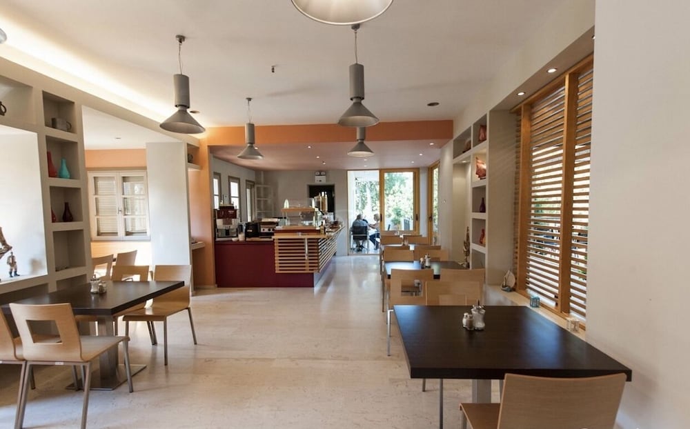 Фото Astoria Hotel