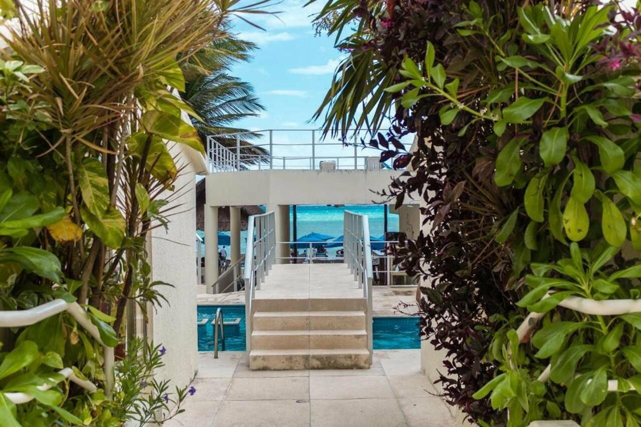 Фото Luciana Hotel & Beach Club