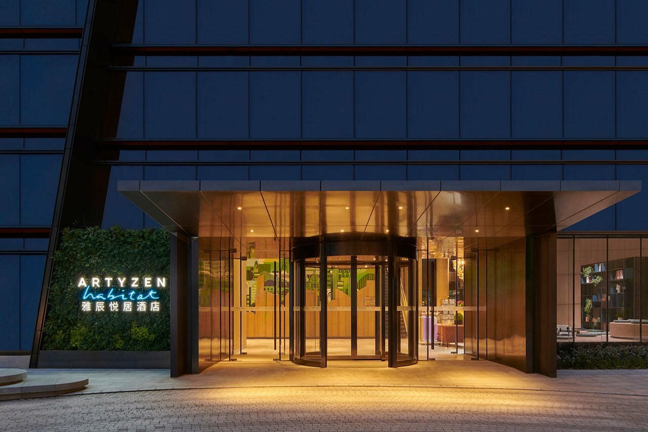 Фото отеля 2