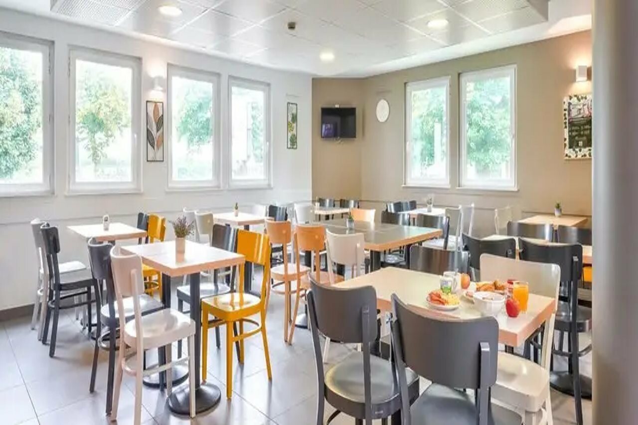 Фото B&b Hotel Goussainville Cdg