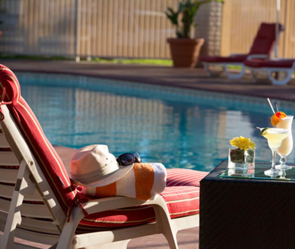 Фото Airtel Plaza Hotel