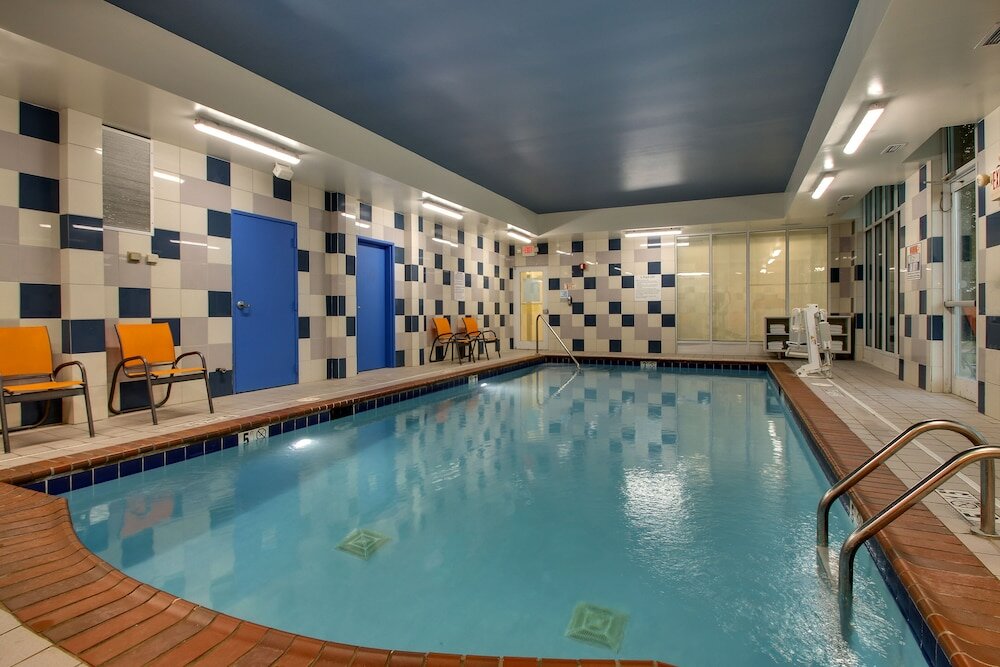 Фото Holiday Inn Express Lexington North-Georgetown, an Ihg Hotel