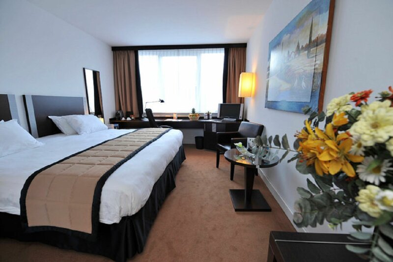 Гостиница Progress Hotel