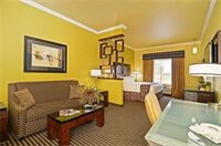 Фото Best Western Plus Christopher Inn & Suites