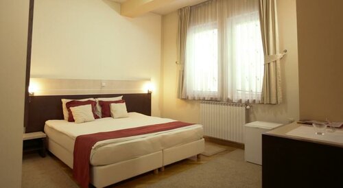 Гостиница Premier Hotel в Скопье