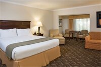 Фото Holiday Inn Express Lompoc, an Ihg Hotel