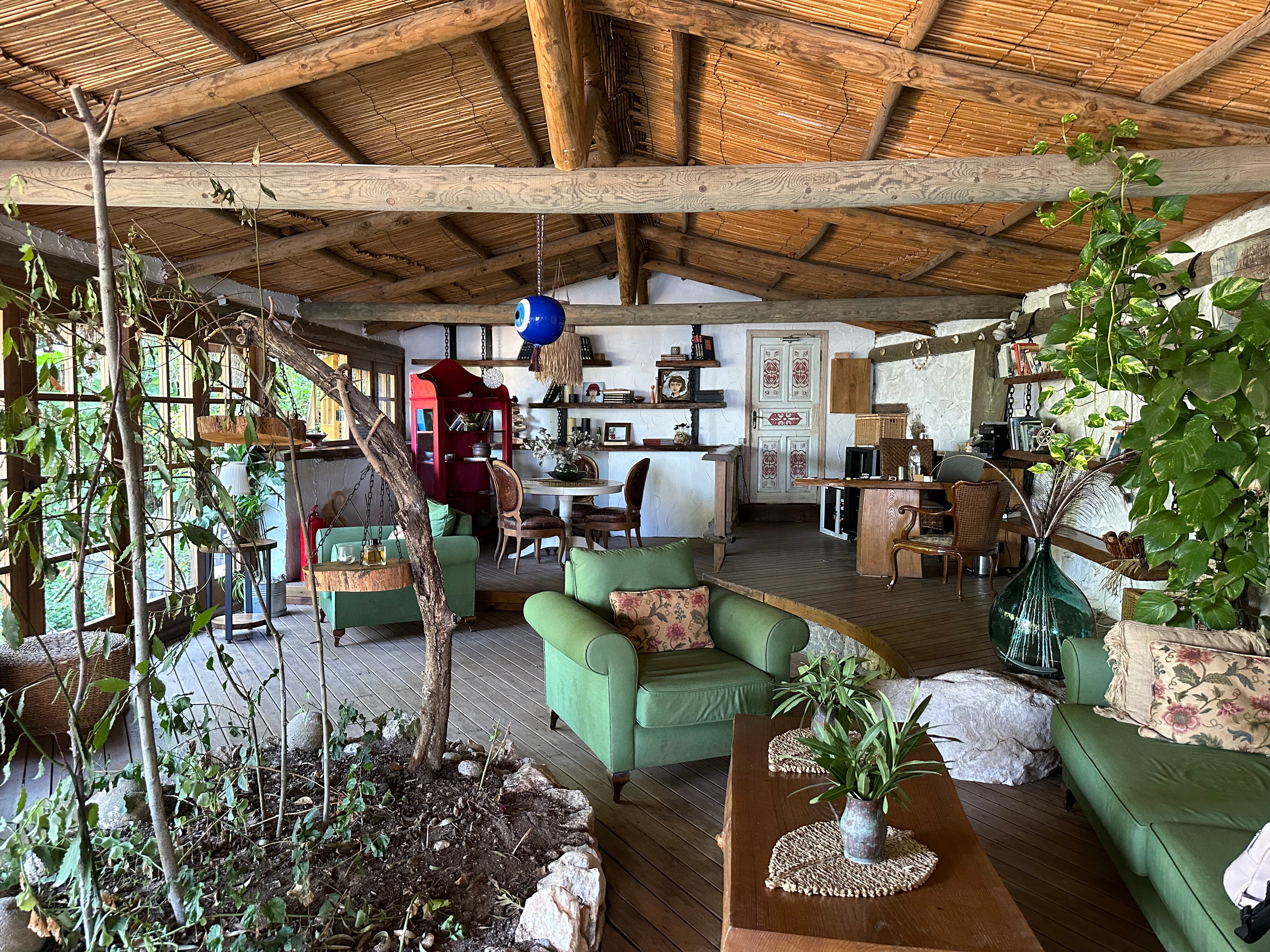 Фото Nautical Hotel