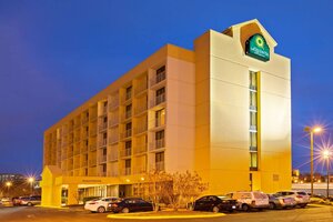 La Quinta Inn & Suites by Wyndham Nashville Airport/Opryland (Tennessee, Davidson County, Nashville), hotel
