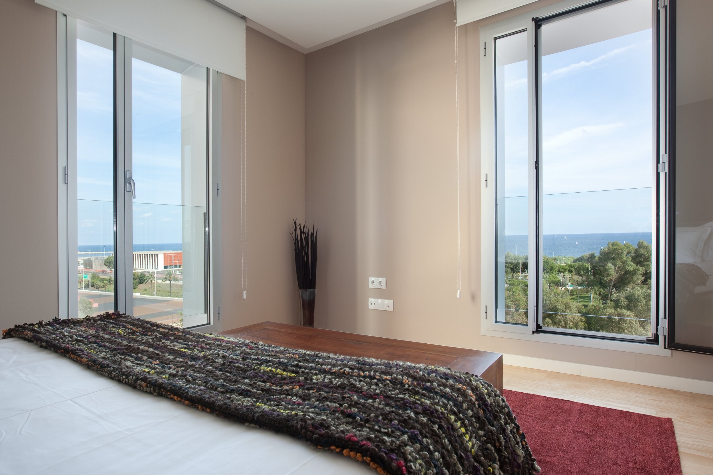 Фото Lugaris Beach