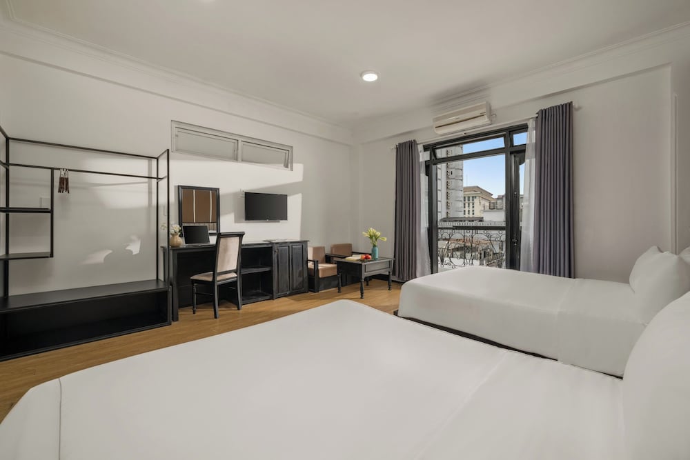 Фото отеля 3